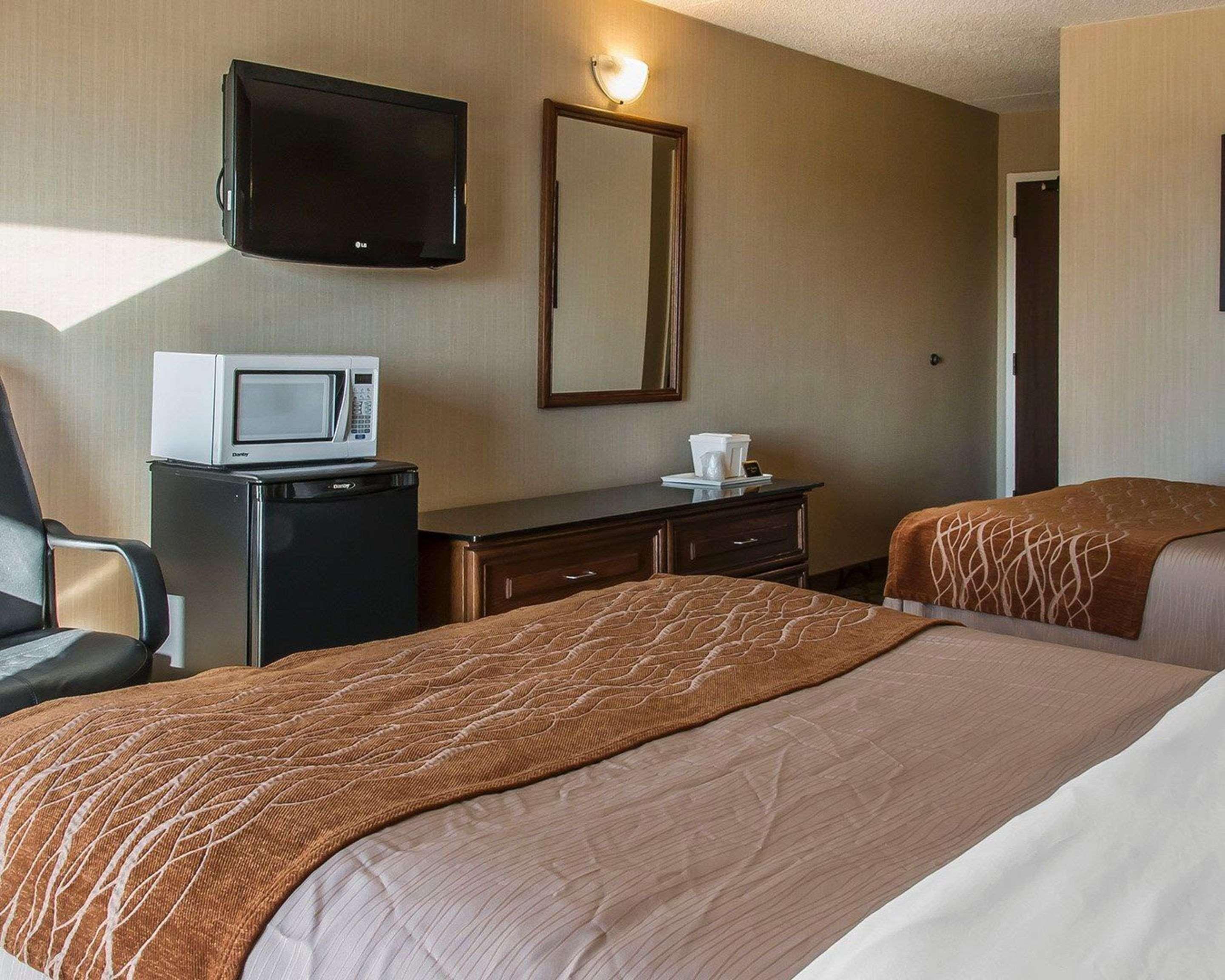 ברנדון Comfort Inn מראה חיצוני תמונה