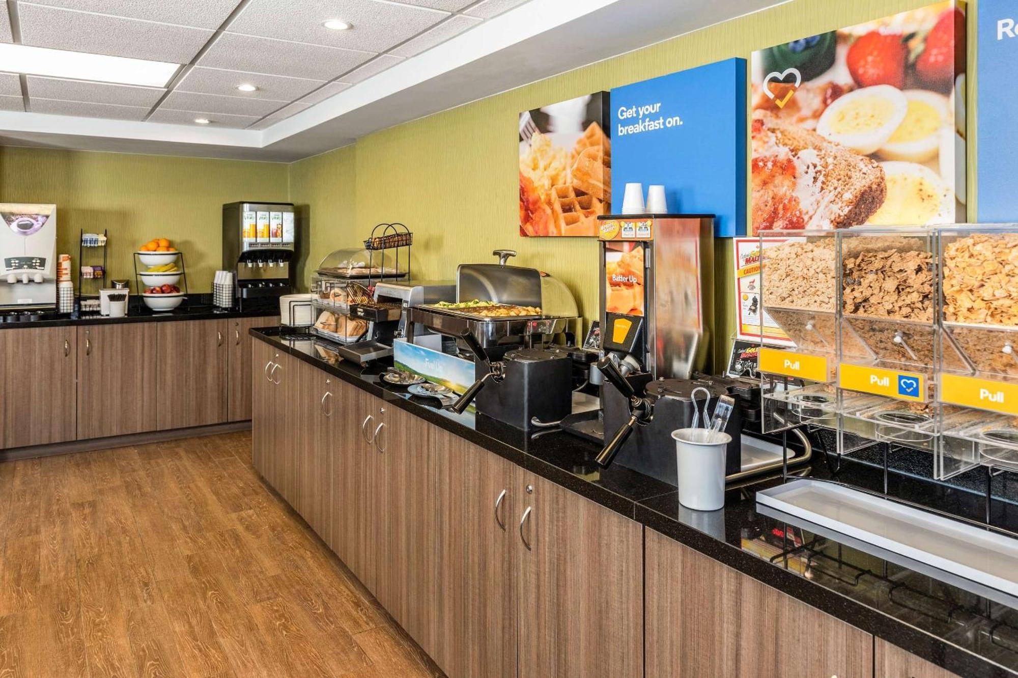ברנדון Comfort Inn מראה חיצוני תמונה